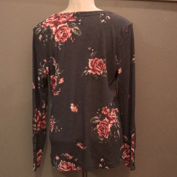 Maurice’s 24/7 knit Top - Picture 2 of 4